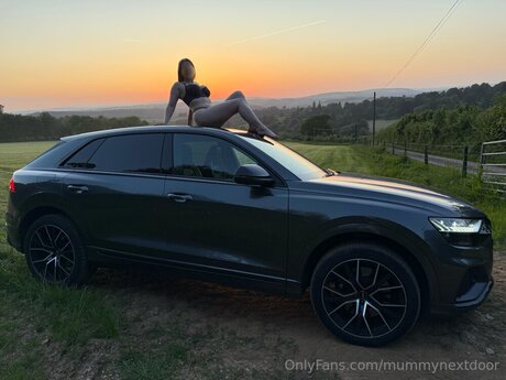 Mummynextdoor nude actress image