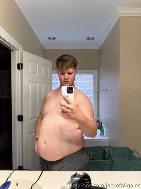 Jackofallgains sexy actress picture