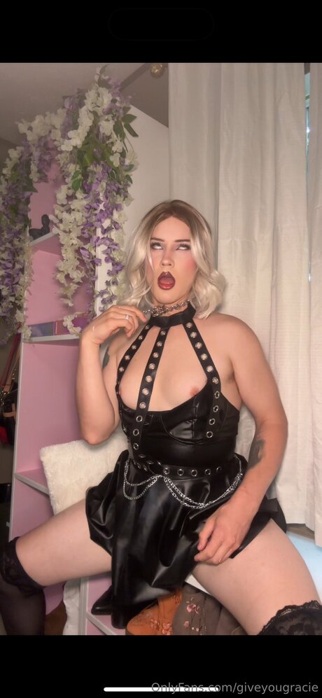 Giveyougracie nudes model images