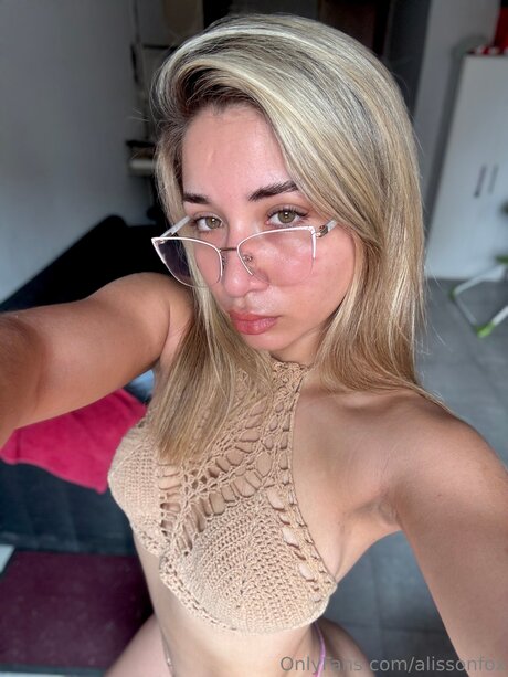 Alissonfox high quality model image