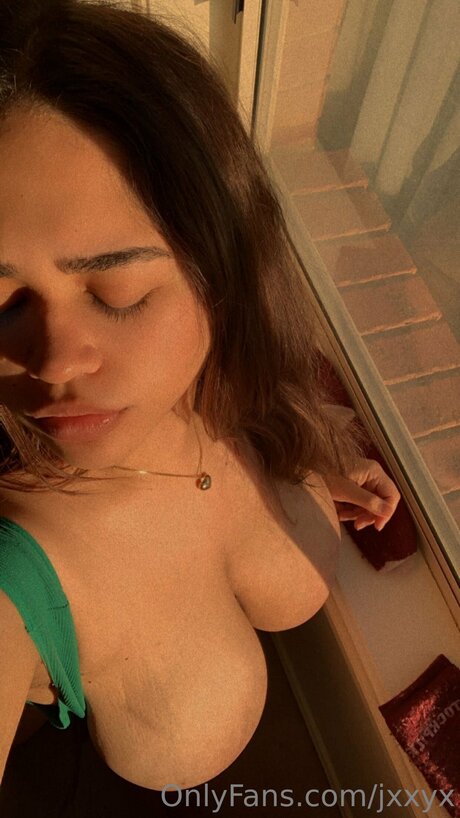 Bemyjxy model nice galleries