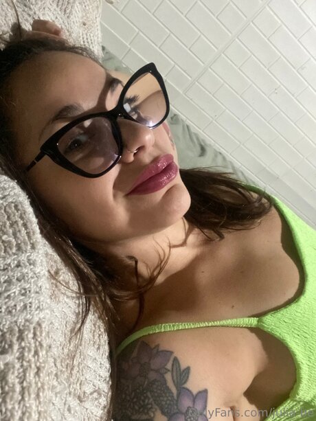 Julia Be sexy model archive