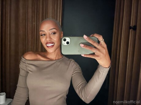 Noeoff2015 hd actress pics