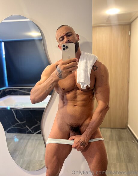 Mateospina sexy actress photos