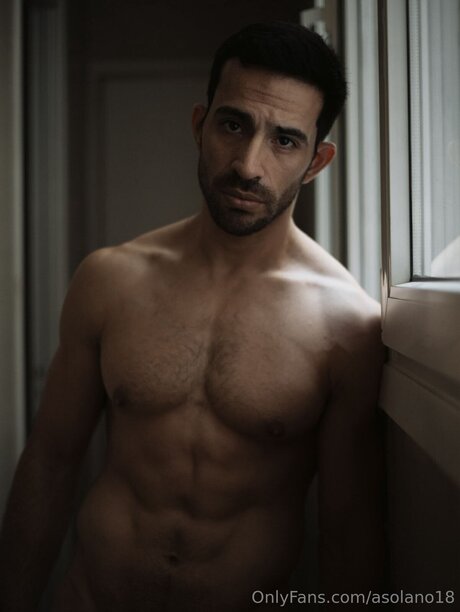 Asolano18 hd pornstar pic