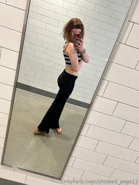 Smoked Sage12 pornstar naked image