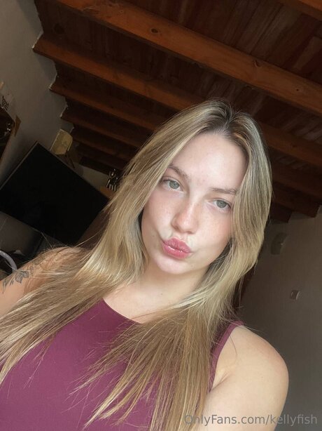 Kellyfish beautiful pornstar photos