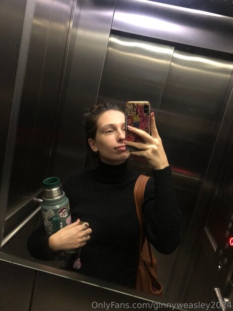 Dominga2024 pornstar hd pic