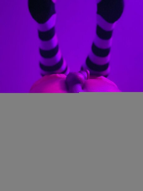 Nickypanda model nude image