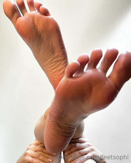 Feetsophi star sex picture