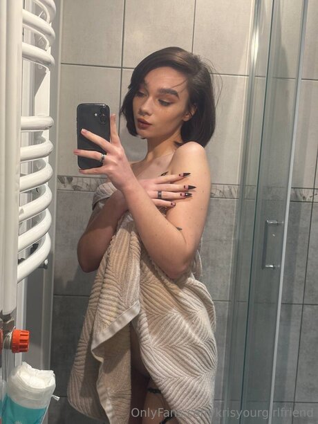 Krisyourgirlfriend naked actress image