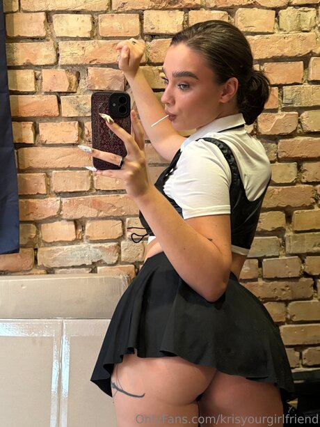 Krisyourgirlfriend model hot archive