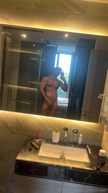 Jakewinterr model pornographic photos