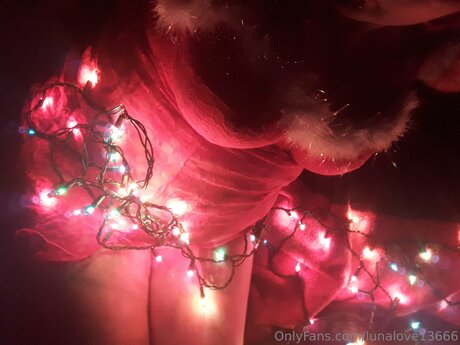 Lunalove13666 naked actress photo