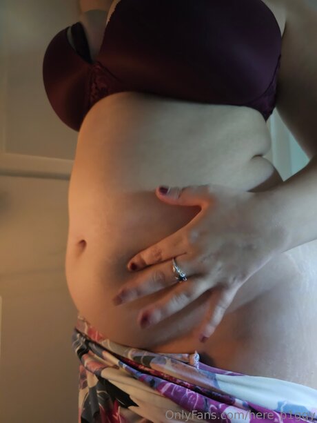 Here P1ggy star nude pictures