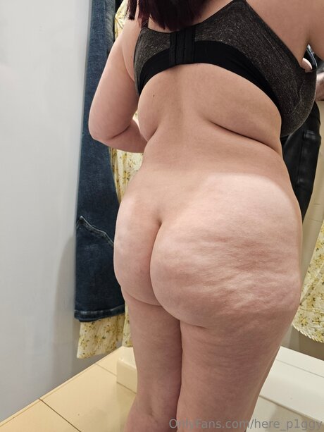 Here P1ggy nudes pornstar photos