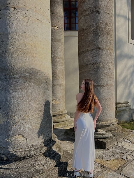 Liyaanderson hd actress pics