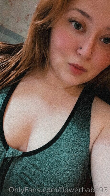 Flowerbabe93 star erotic pics