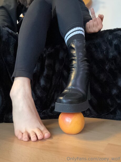 Zoey Wolf star erotic photos