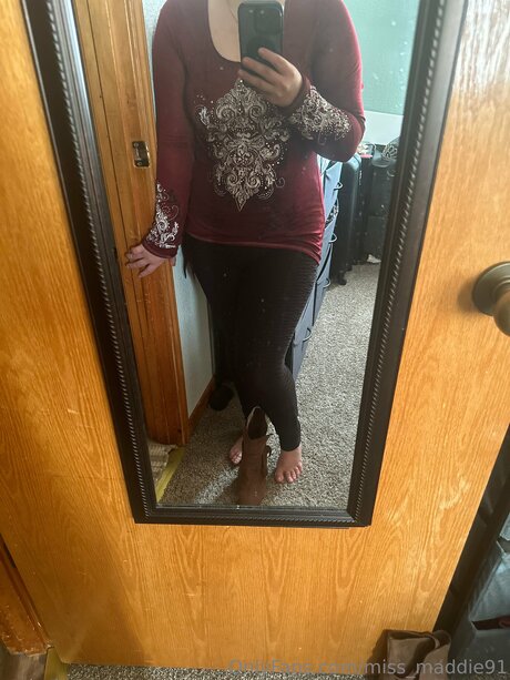 Shadow Queen91 nice actress pics