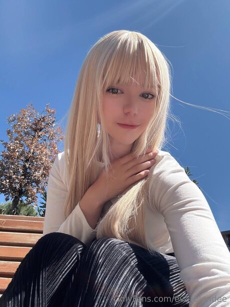 Eva Blondee model top galleries