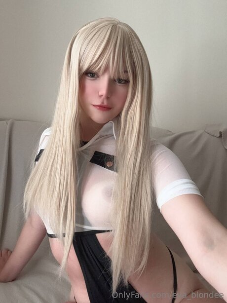 Eva Blondee nude actress photos