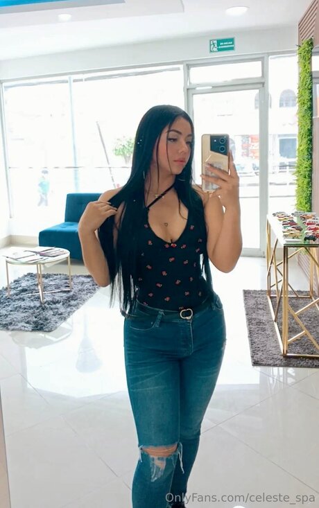 Celeste Spa high quality actress pic