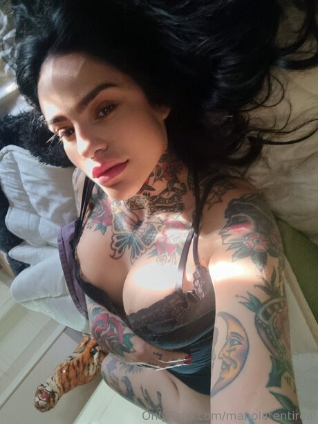 Manolatentireal beautiful actress images