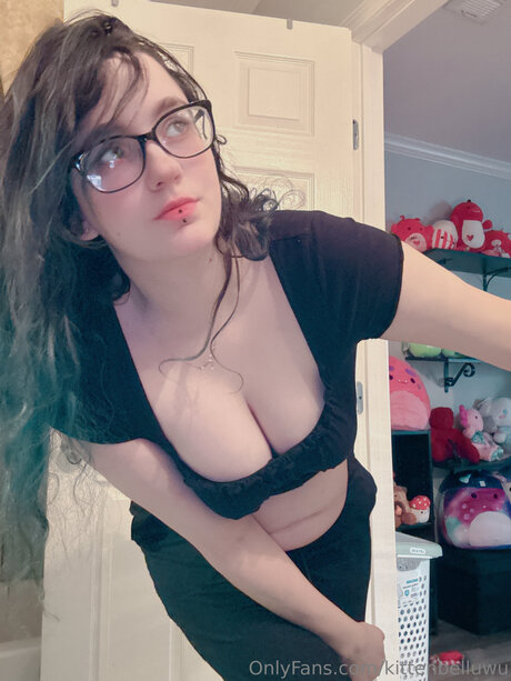 Kittenbelluwu top star galleries