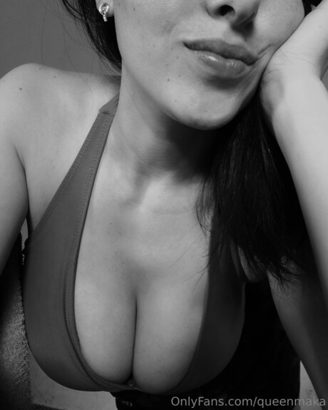 Queenmaka star picture