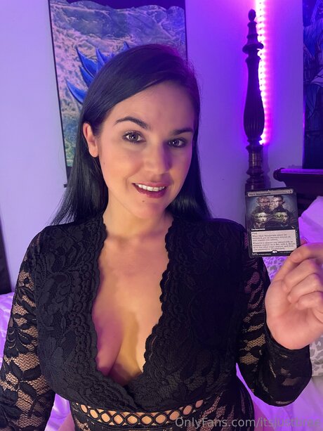 Itsjustbree star high quality image