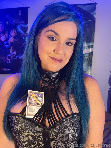 Itsjustbree top model images