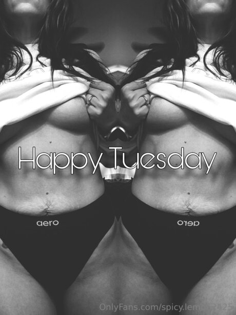 Spicy Lemon2425 pornstar sexy images