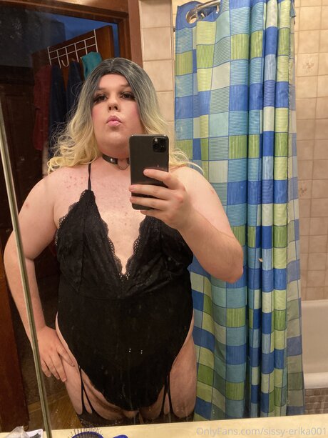 Sissy Erika001 perfect model image