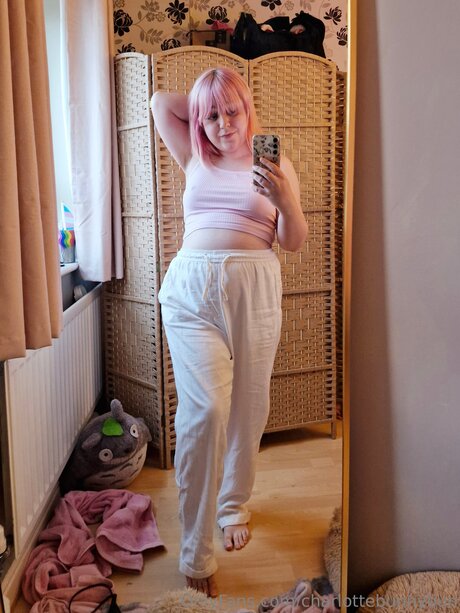 Charlottebunnybun pretty model images