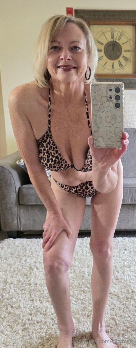 Gilfyrose model xxx picture