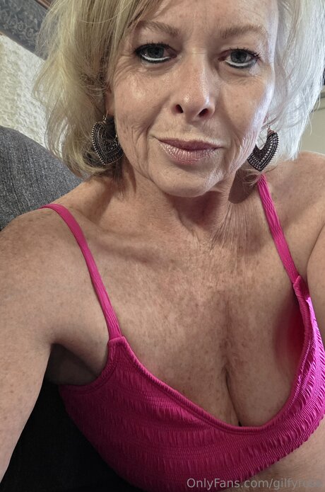 Gilfyrose sex pornstar picture