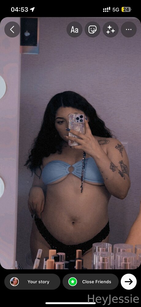 Sunflower Jessie pornstar sexy pics