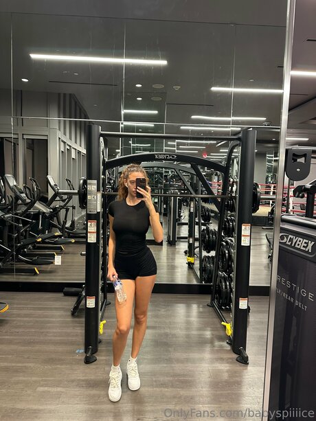 Coralcapri model pornographic gallery