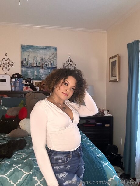 Annabellebooo adult star picture