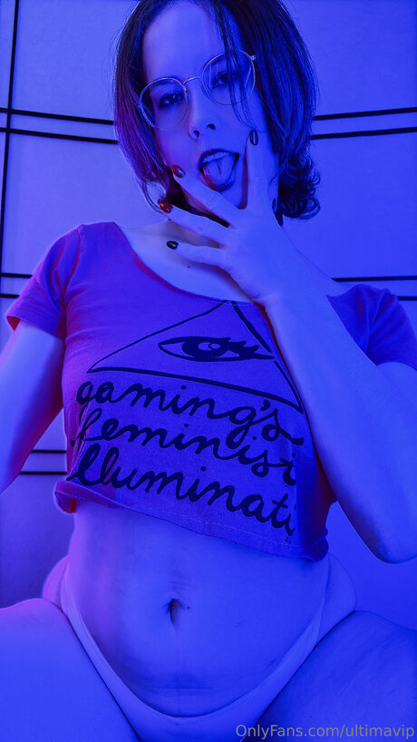 Ultimavip adult model photo