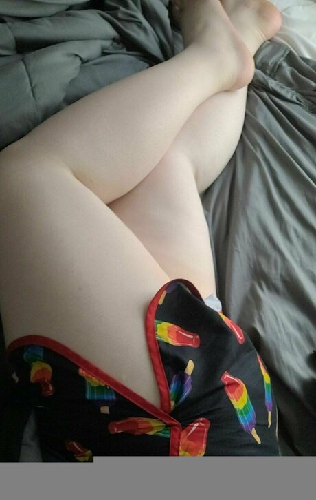 Aloxxfox nudes star pics