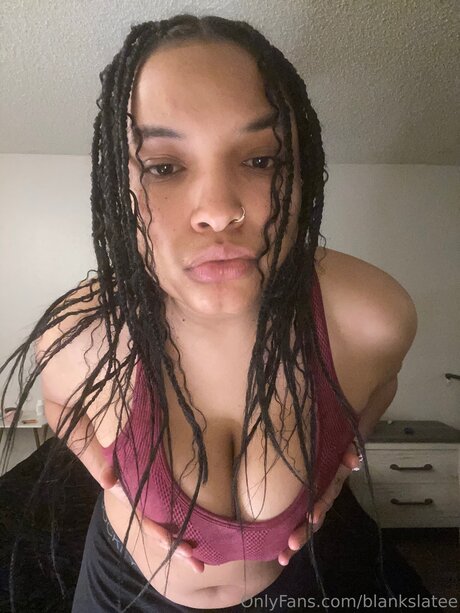 Blankslatee nice actress pics