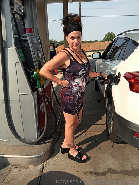 Hotstepmomcasey model naked photo