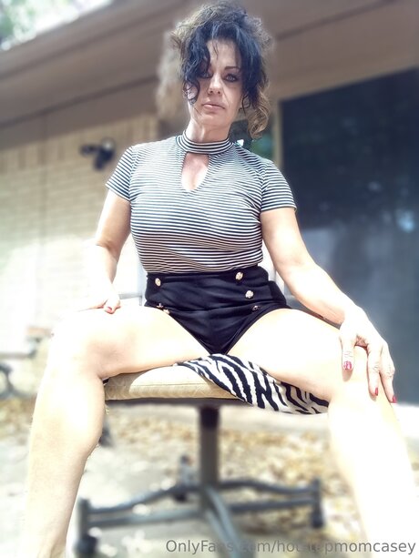 Hotstepmomcasey xxx model photo