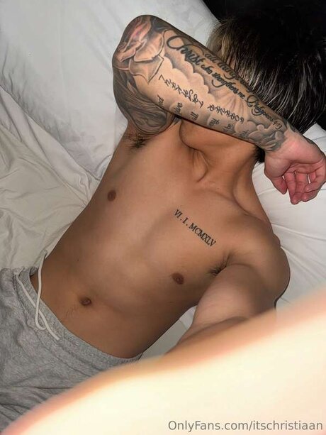 Itschristiaan model nudes pictures