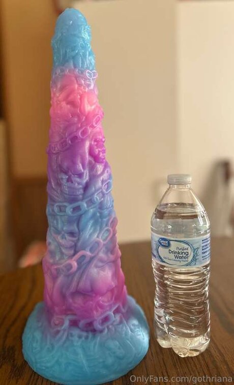 Gothriana perfect model gallery