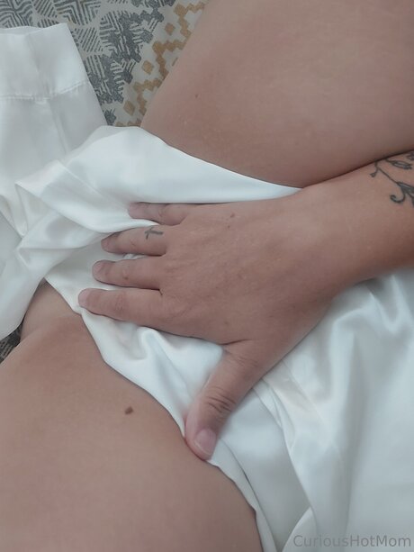 U27739437 nice actress pictures