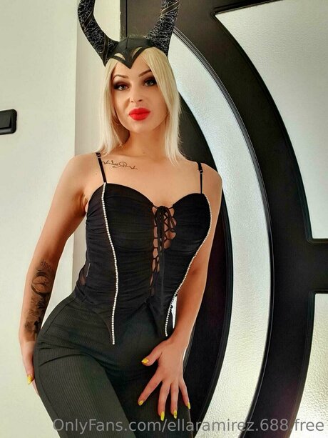 Ellaramirez 688 Free naked model pictures