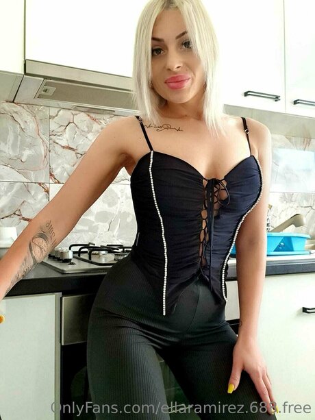 Ellaramirez 688 Free hot actress img